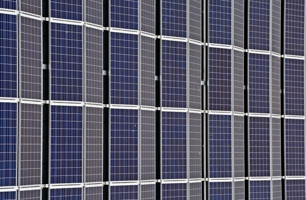 paca énergie - énergies renouvelables - panneaux solaires